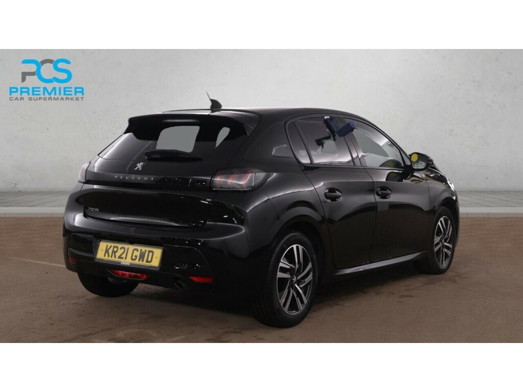 Peugeot 208 Puretech Allure Premium Black #4