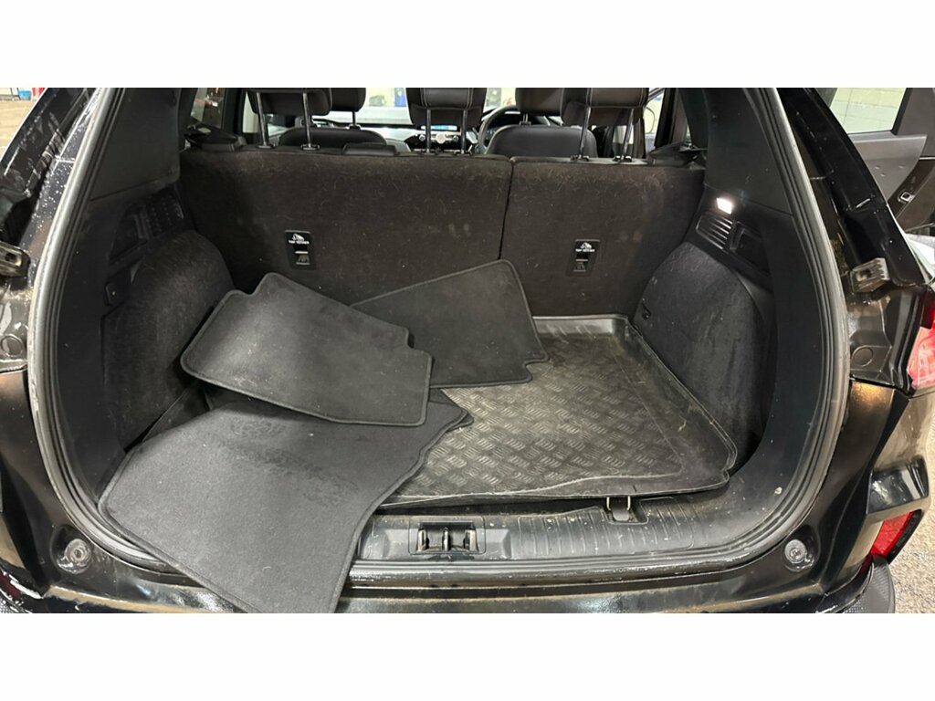 Ford Kuga Ecoblue Titanium MT70GWO Black #5