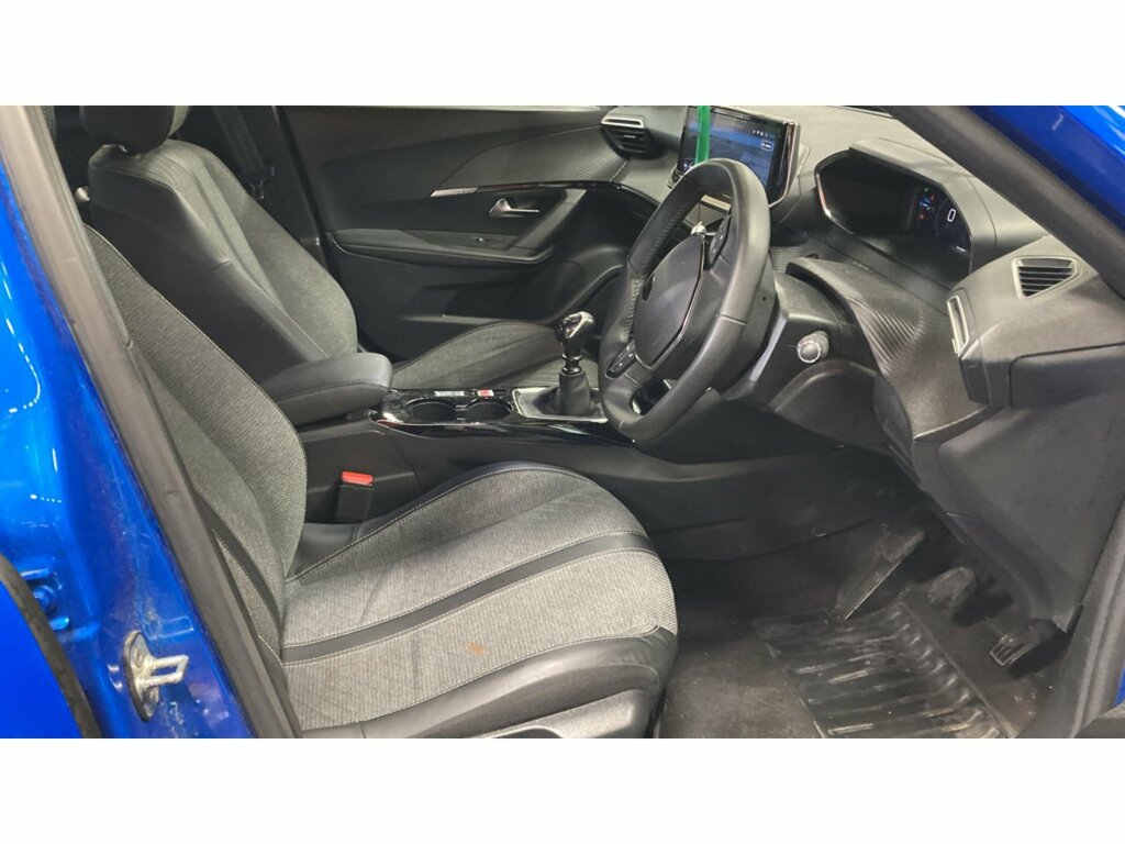 Peugeot 2008 Puretech Allure Blue #3
