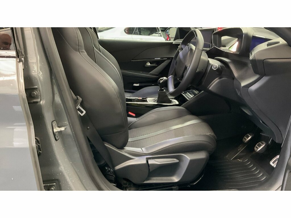 Peugeot 208 Puretech Gt Grey #3
