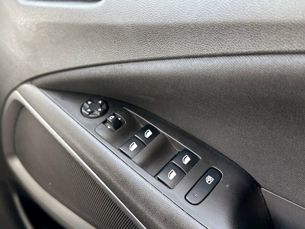Vauxhall Crossland X Elite Grey #18
