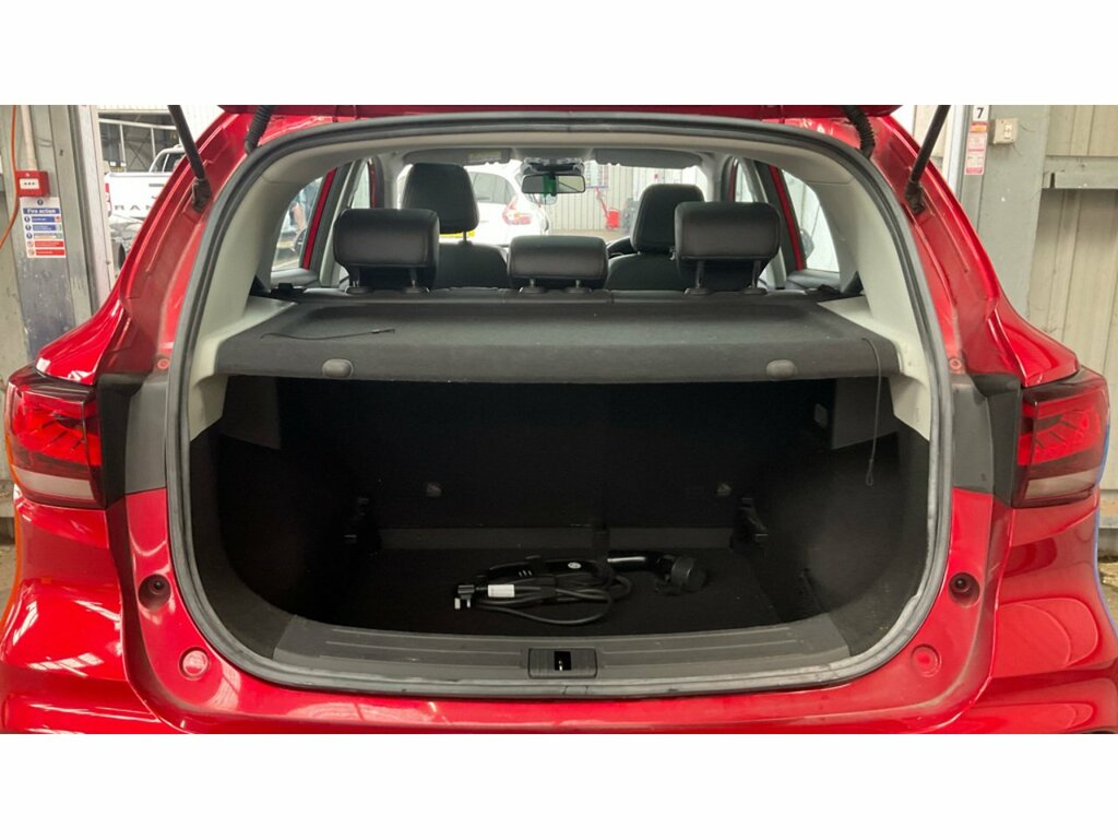 MG ZS Trophy Red #5