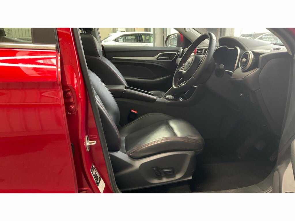 MG ZS Trophy Red #3