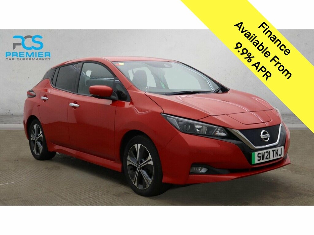Nissan Leaf N-connecta Red