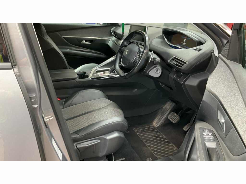 Peugeot 3008 Puretech Allure Grey #3