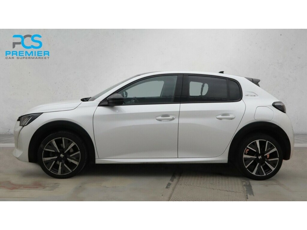 Peugeot 208 Puretech Gt Line White #4