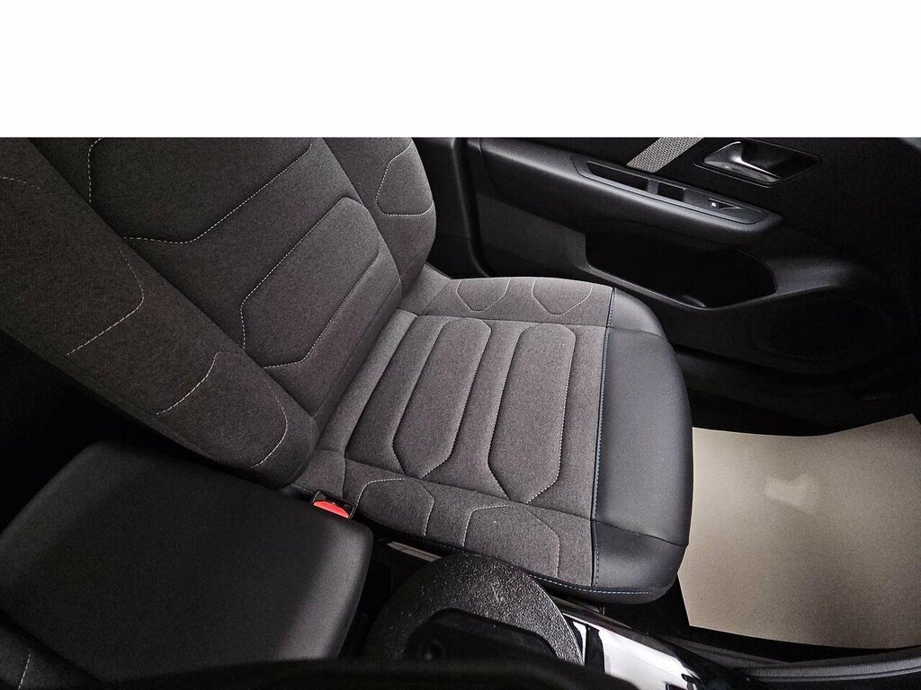 Citroen C4 Puretech Sense Plus Red #3