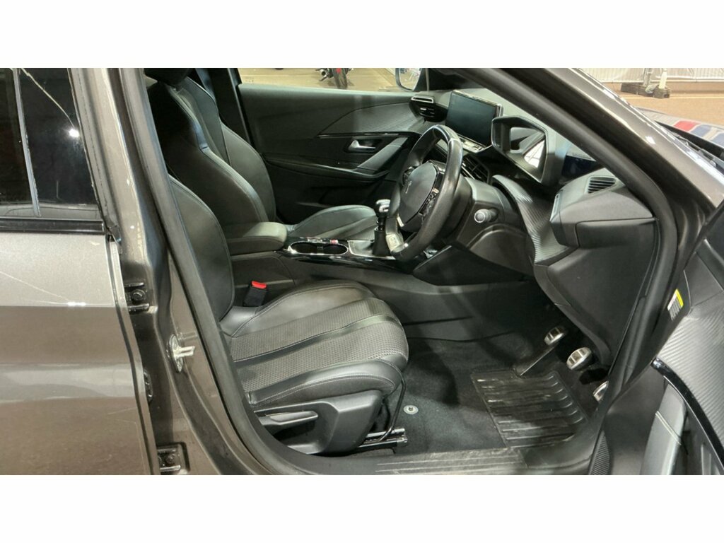 Peugeot 208 Puretech Gt Grey #3