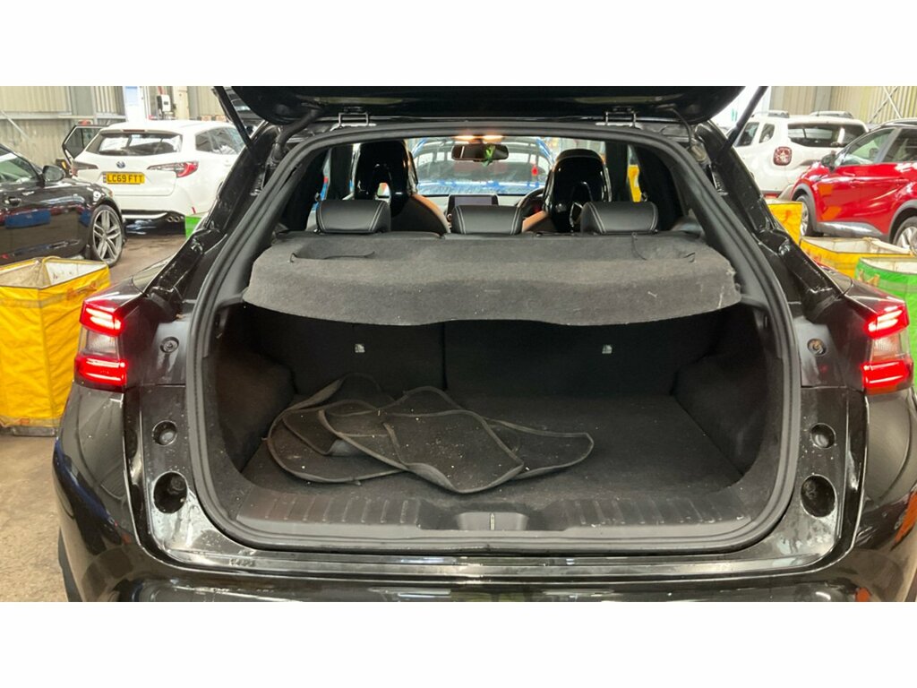 Nissan Juke Dig-t Tekna EY22UKA Black #5