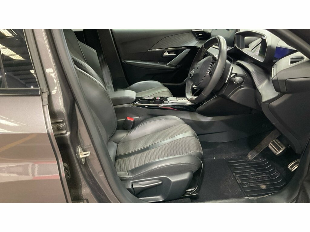 Peugeot 208 Puretech Gt Grey #3