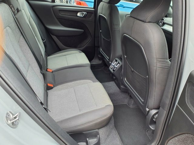 Volvo XC40 2.0 B3p Plus Dark Green #11