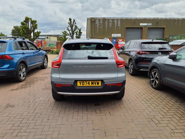 Volvo XC40 2.0 B3p Plus Dark Green #7