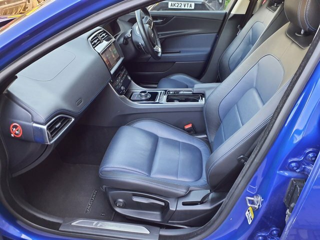 Jaguar XE 2.0I R-sport Saloon Euro 6 S S Blue #4