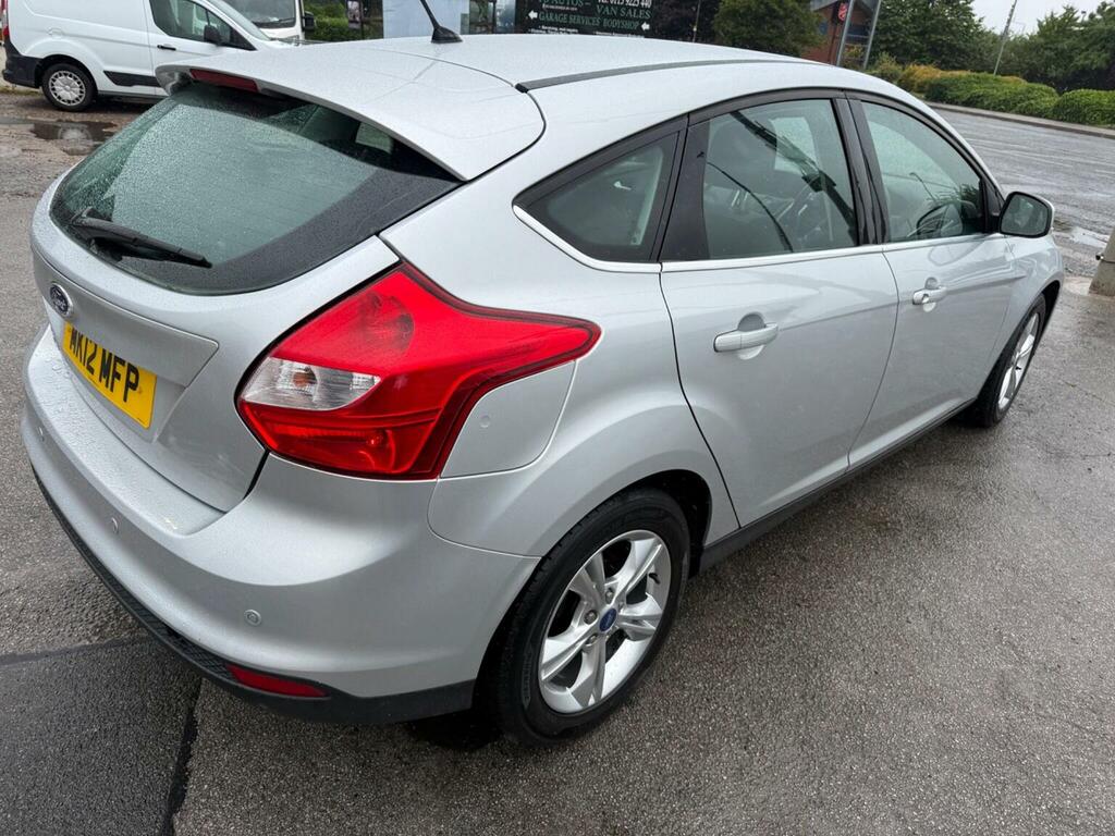 Ford Focus Hatchback 1.6 Zetec Euro 5 201212 MK12MFP Silver #4
