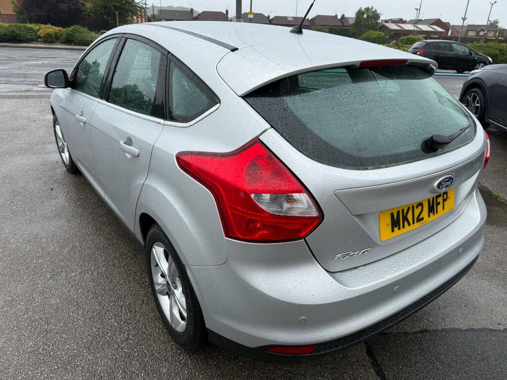 Ford Focus Hatchback 1.6 Zetec Euro 5 201212 MK12MFP Silver #6