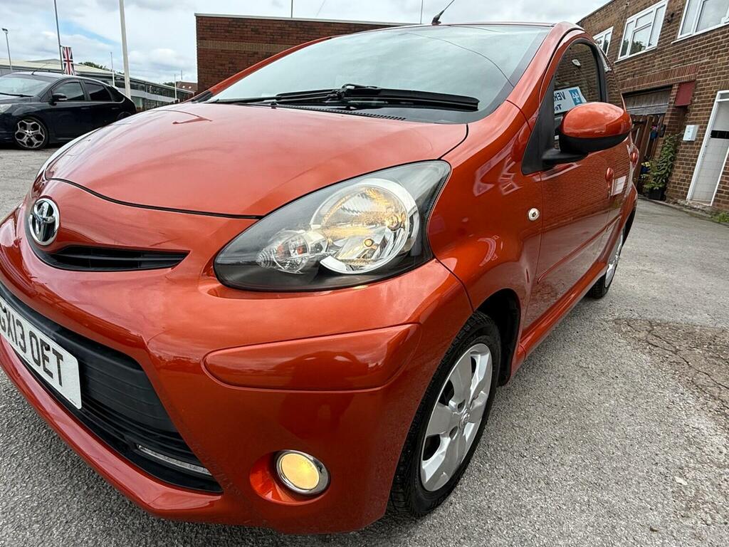Toyota Aygo Hatchback 1.0 Vvt-i Fire Euro 5 201313 Orange