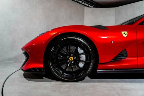 Ferrari 812 Competizione Gts  #10