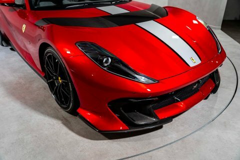 Ferrari 812 Competizione Gts  #32