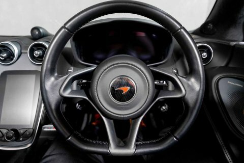 McLaren 570S V8 Ssg Black #24