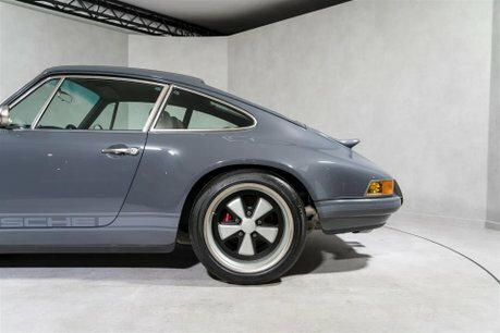 Porsche 911 Carrera 2 Cup 3.6 Coupe 6 White #74