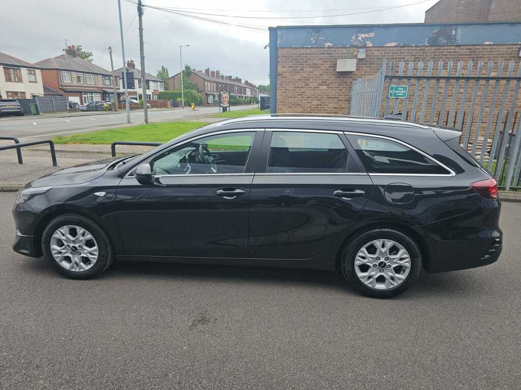 Kia Ceed 1.5 T-gdi Mt 2 LA25NNR Black #5