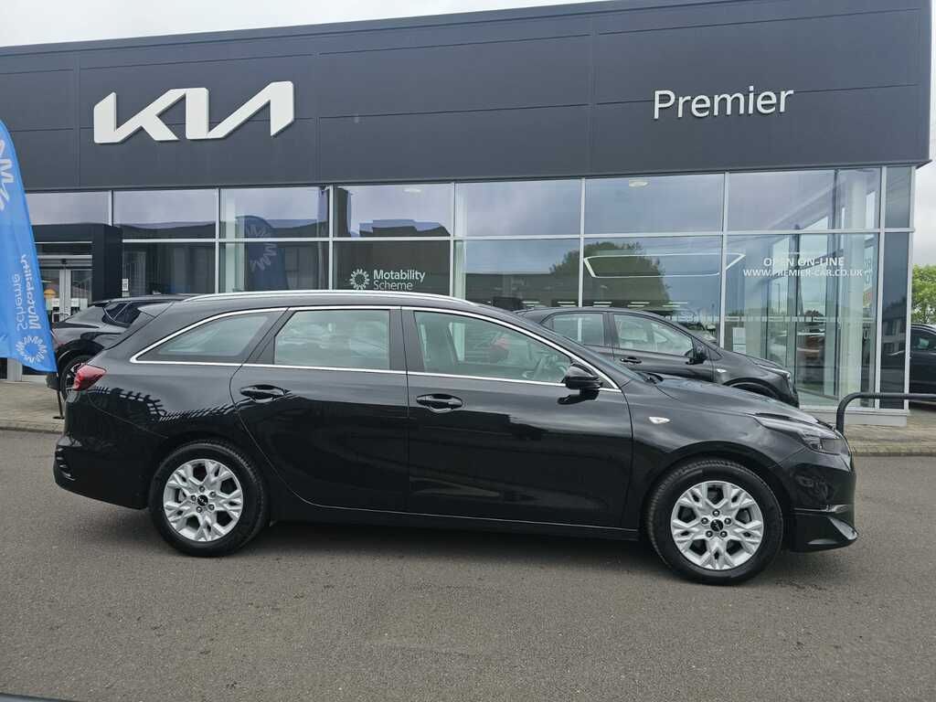 Kia Ceed 1.5 T-gdi Mt 2 LA25NNR Black #2