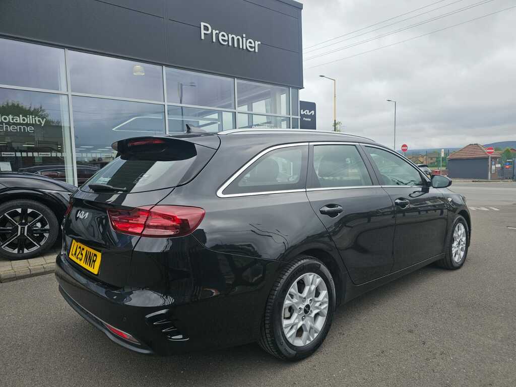 Kia Ceed 1.5 T-gdi Mt 2 LA25NNR Black #3