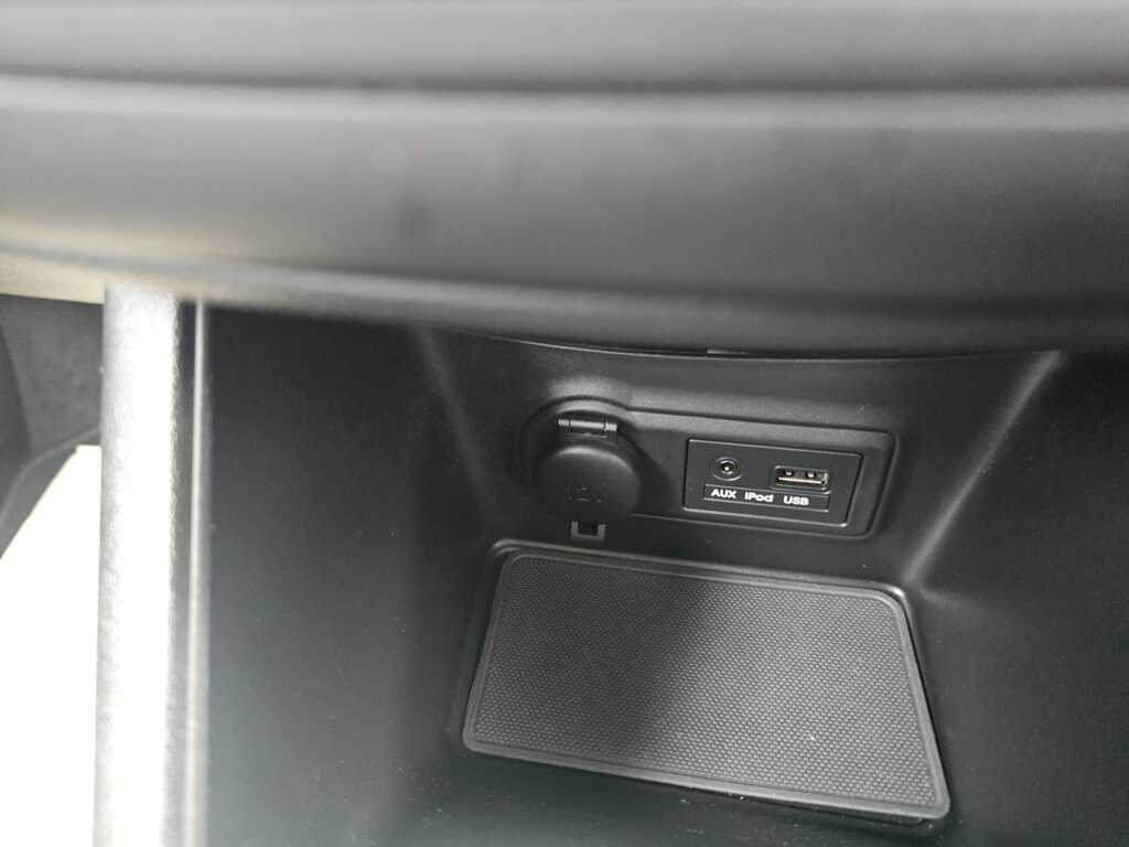 Kia Venga Venga 4 Isg White #21