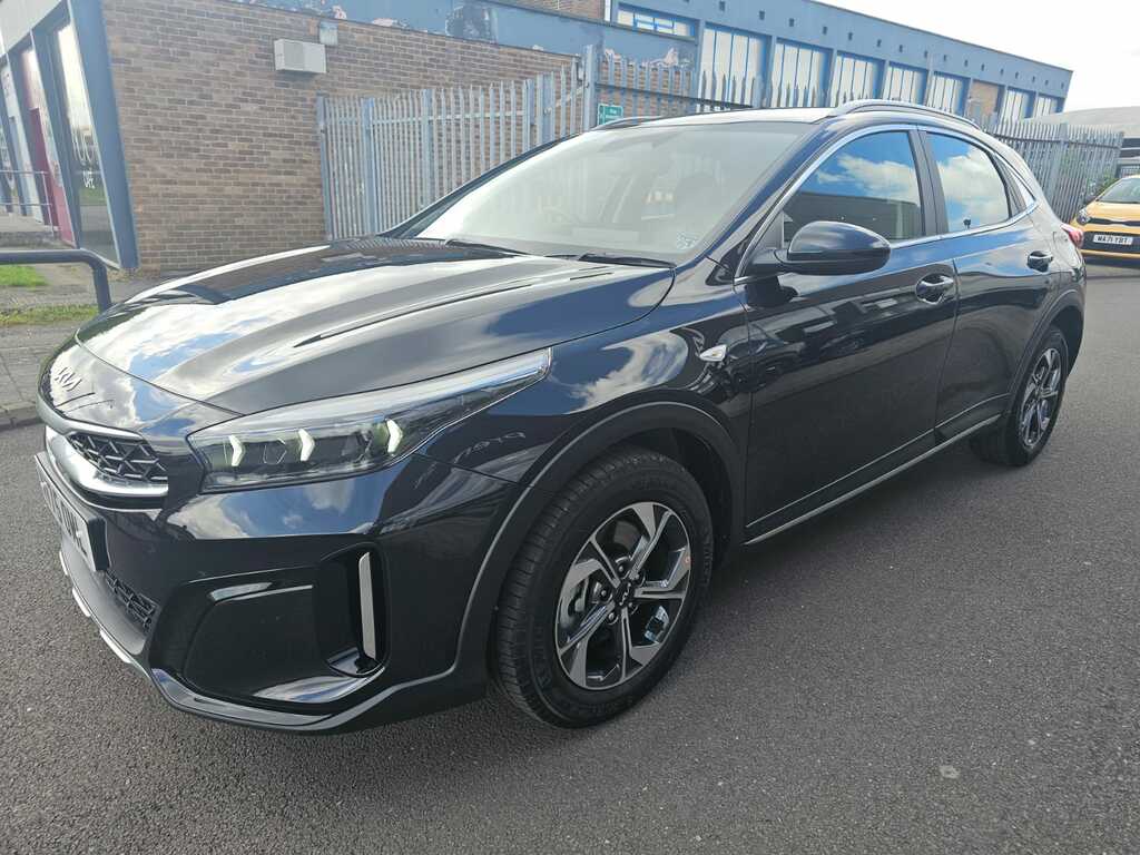 Kia Xceed 1.5 T-gdi Mt 2 MV75OML Black #3