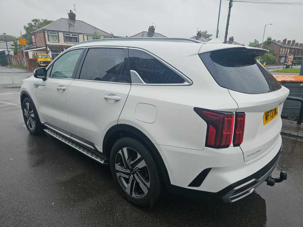 Kia Sorento 2.2 Crdi Vision White #5