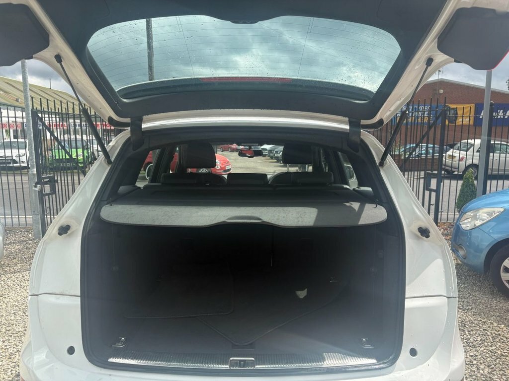 Audi Q5 2L S Line White #6