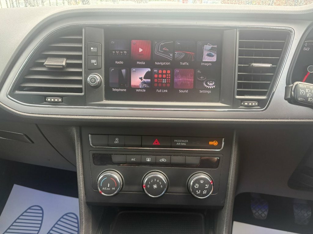 Seat Leon 1.4 Ecotsi Fr Technology Hatchback Manu White #12