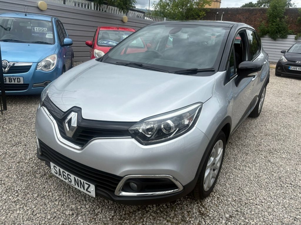 Renault Captur 1.5L Dynamique Nav Silver #3