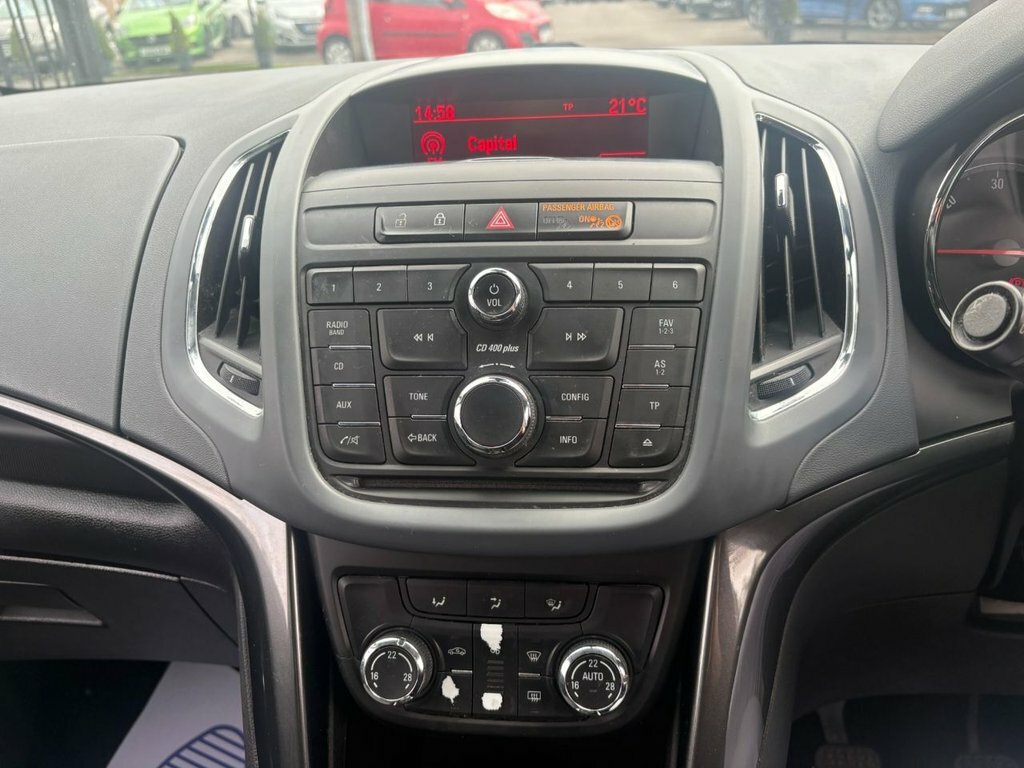 Vauxhall Zafira Tourer Tech Line Black #19