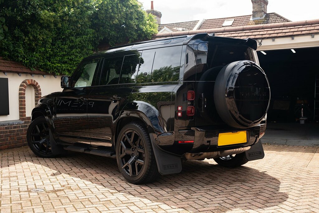 Land Rover Defender 110 D250 Mhev Xs Edition Black #4