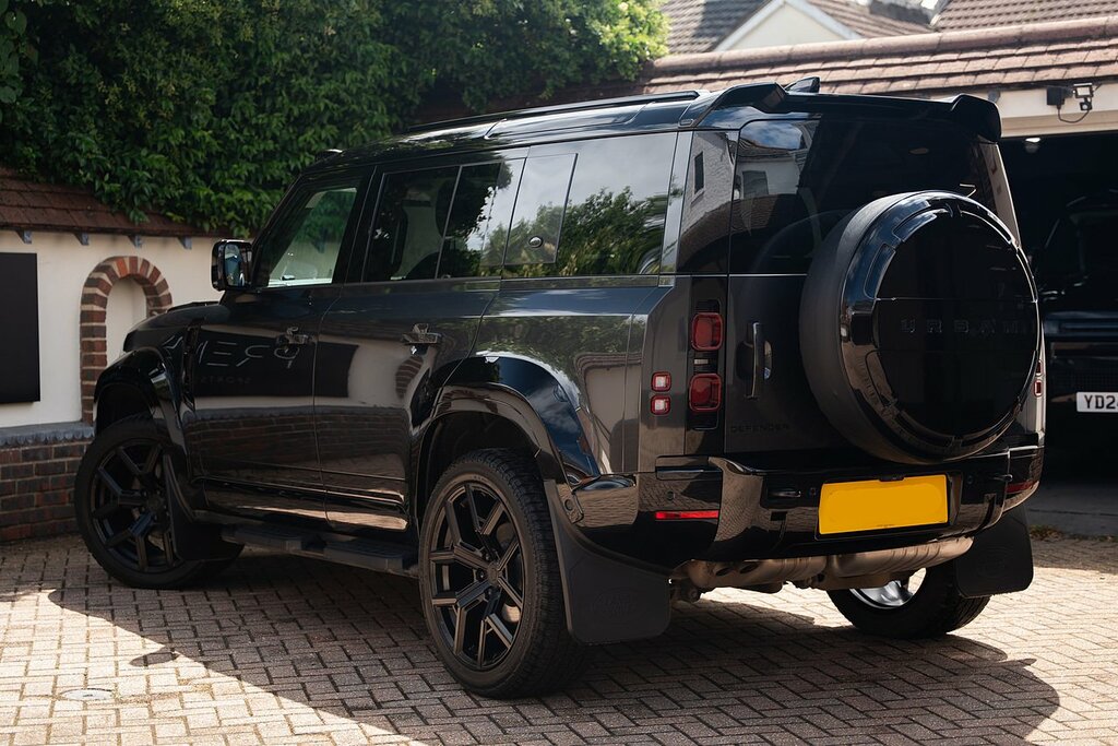 Land Rover Defender 110 D250 Mhev X-dynamic Se Grey #4