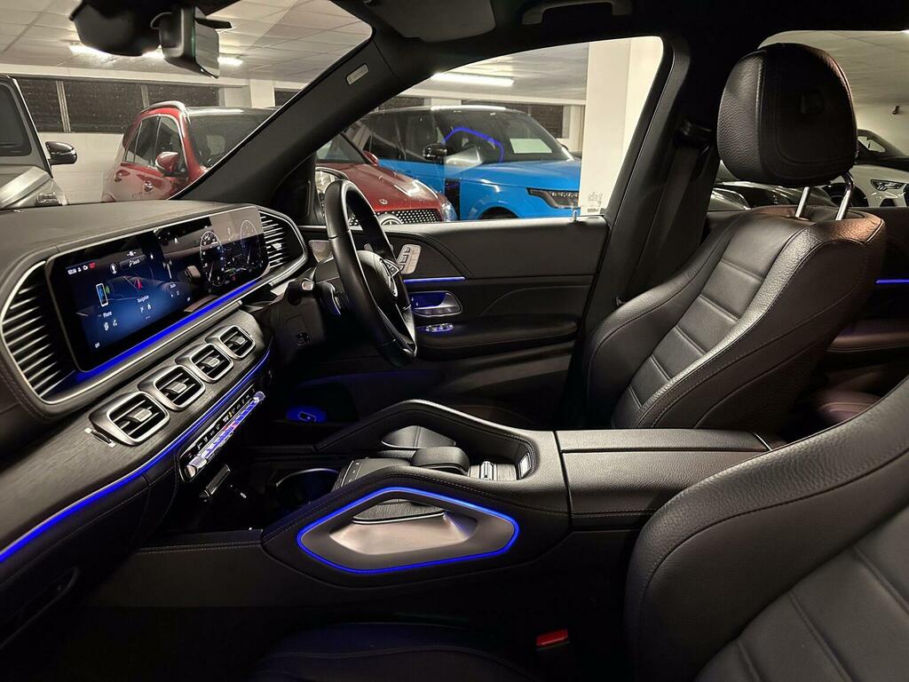 Mercedes-Benz GLE Class 300D 4Matic Amg Line Premium Black #24
