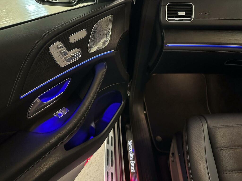 Mercedes-Benz GLE Class 300D 4Matic Amg Line Premium Black #22