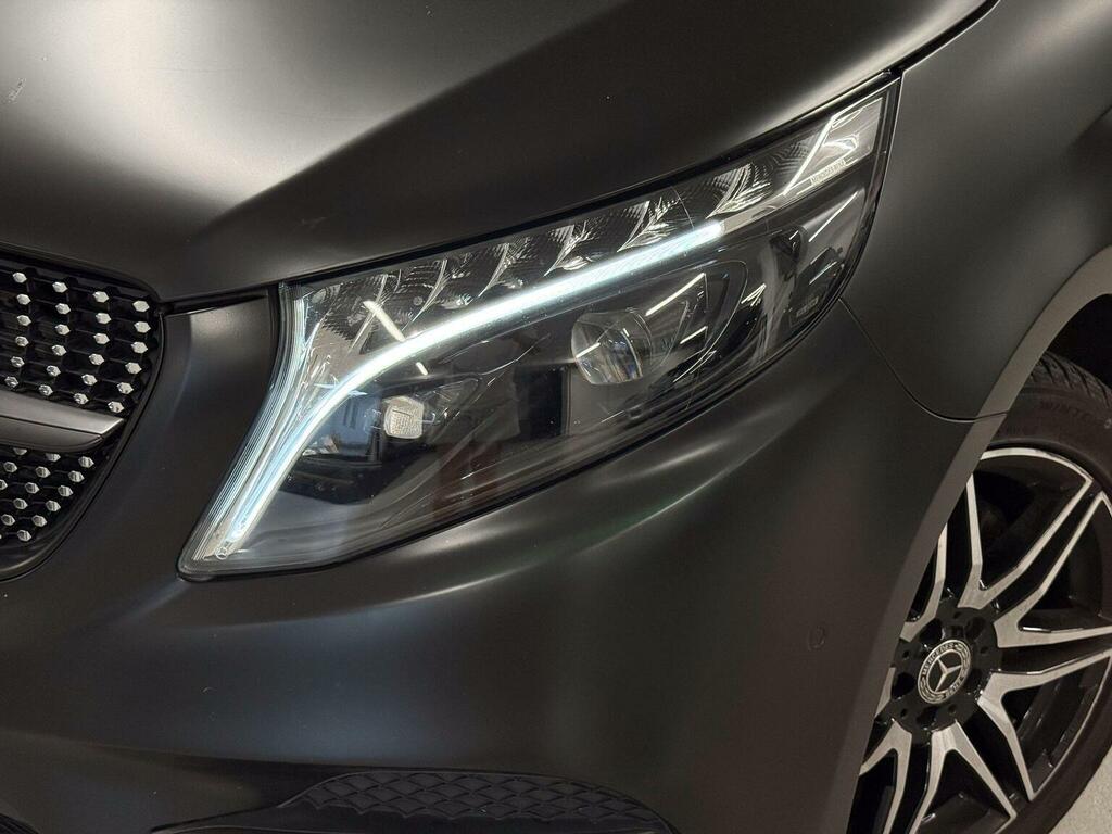 Mercedes-Benz V Class Vip Class Black #9