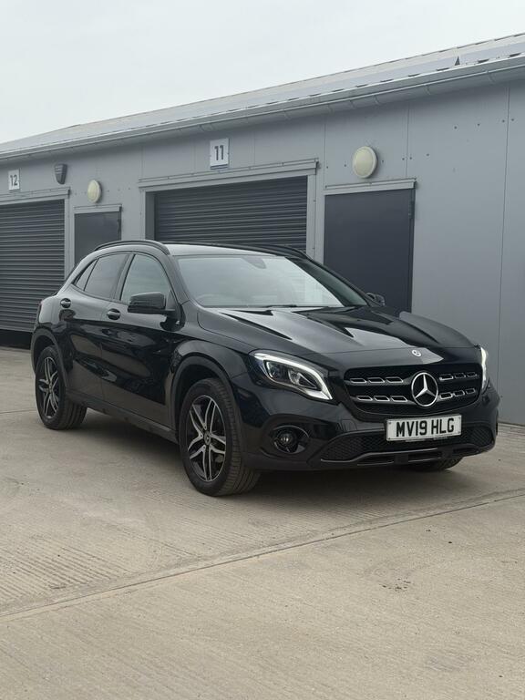 Mercedes-Benz GLA Class Urban Edition MV19HLG Black #2