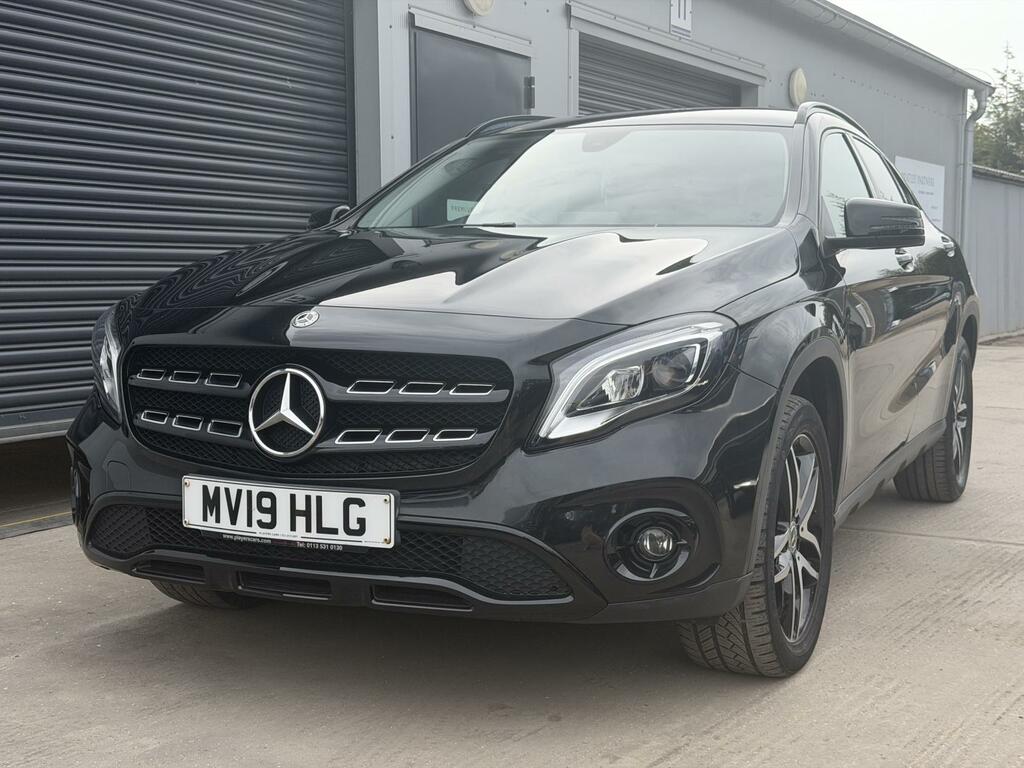 Mercedes-Benz GLA Class Urban Edition MV19HLG Black #4