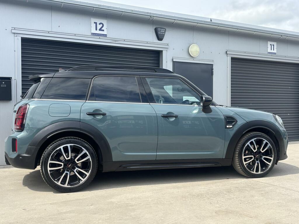 Mini Countryman Cooper Sport EK23OKF Green #5