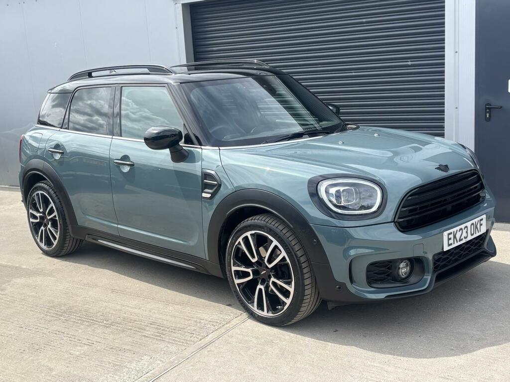 Mini Countryman Cooper Sport EK23OKF Green #2