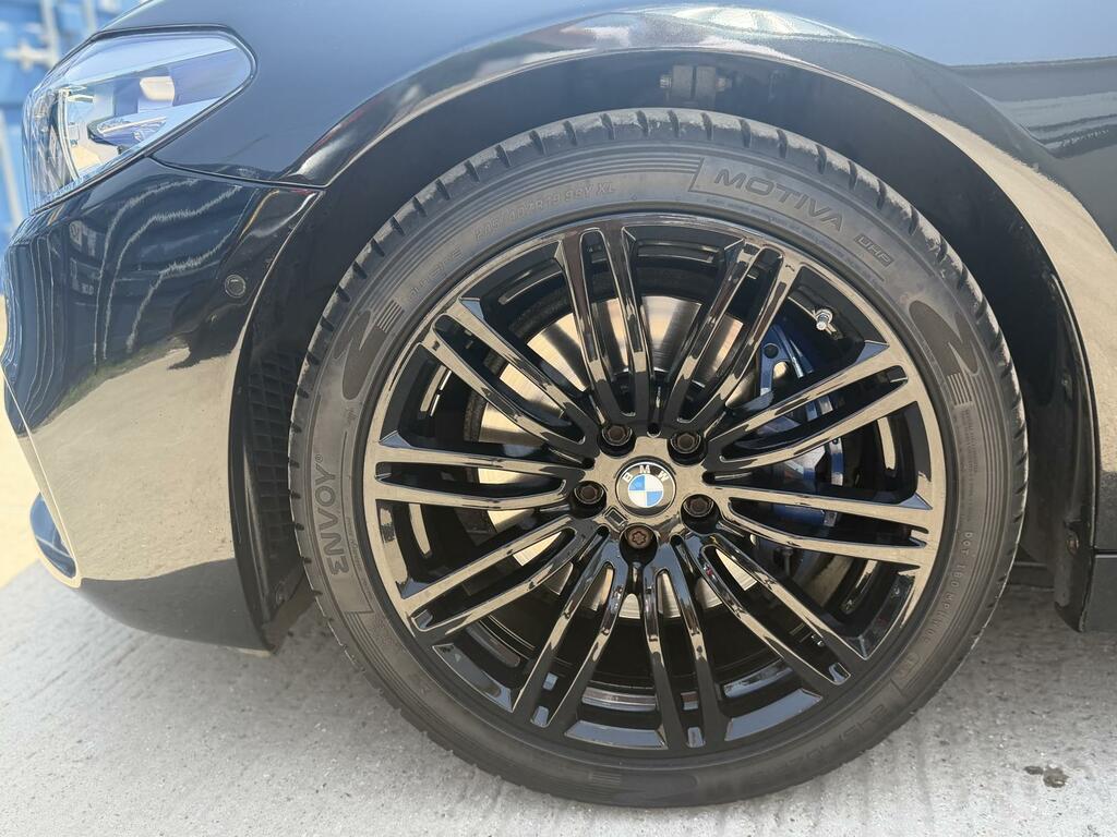 BMW 5 Series M Sport Black #5