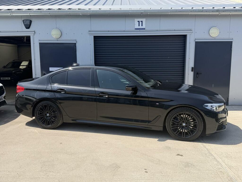 BMW 5 Series M Sport Black #2