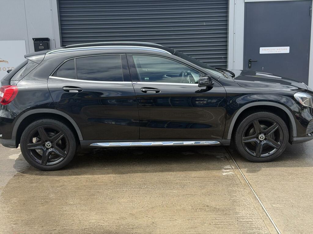 Mercedes-Benz GLA Class Amg Line WR67FKS Black #2