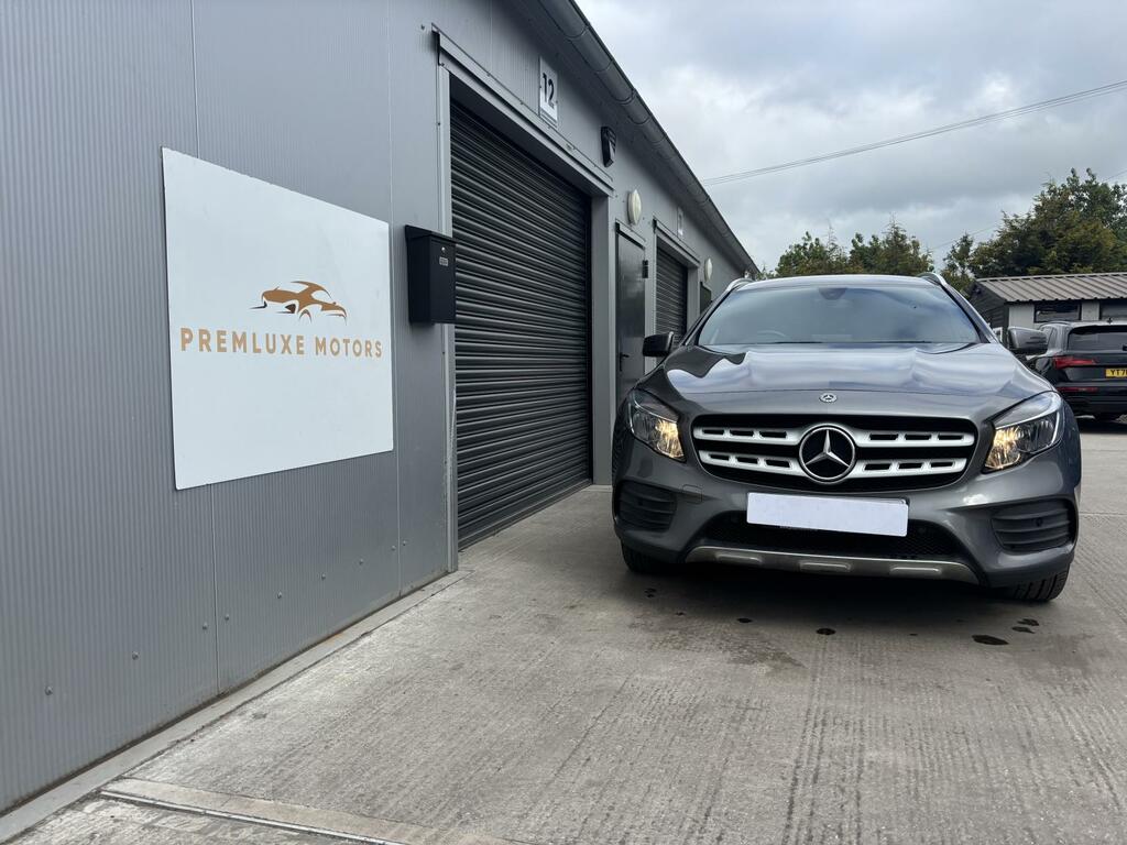 Mercedes-Benz GLA Class Amg Line  Grey #5