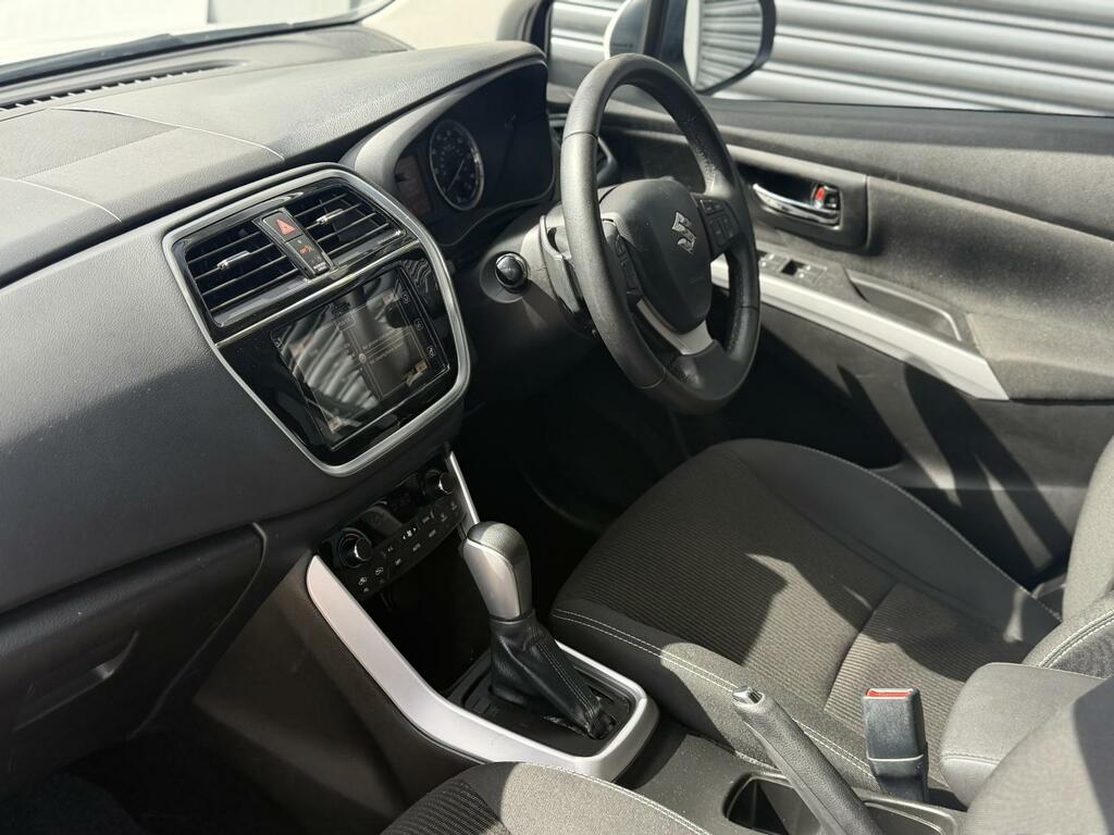 Suzuki SX4 S Cross Sz-t Black #17