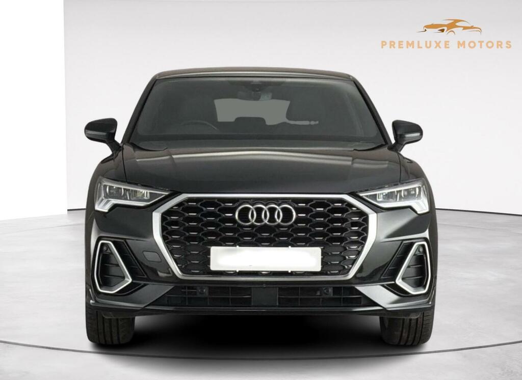 Audi Q3 S Line Black #3