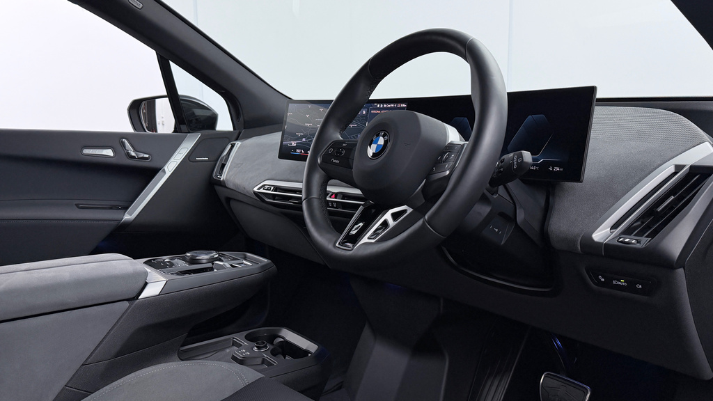 BMW iX Ix Xdrive45 M Sport YH75OVL Black #6